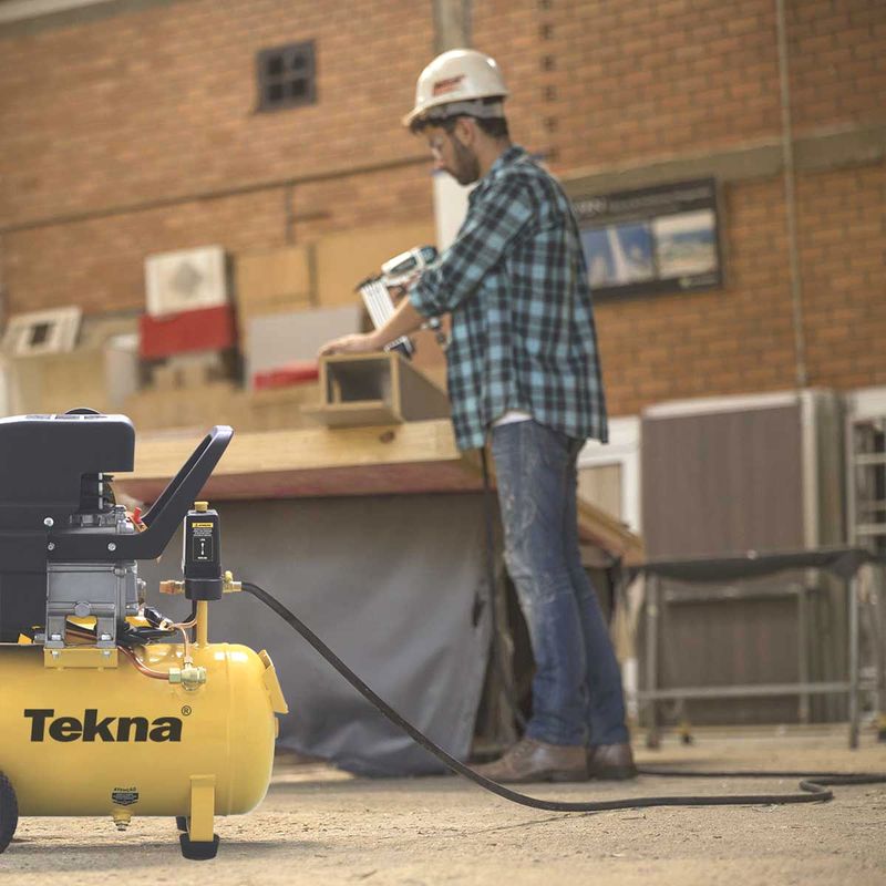 Compressor-de-Ar-Portatil-24LT-Tekna-CP8525-1C-2-5HP-220V