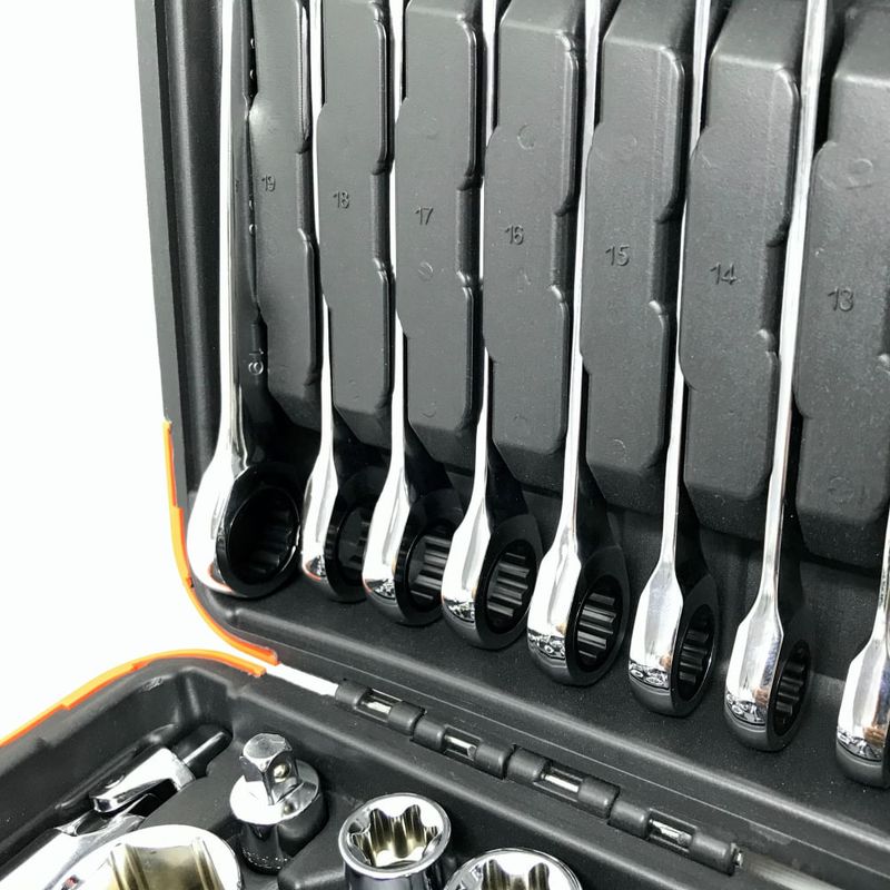 Jogo-Oficina-Master-com-178-Pcs-Gedore-Red
