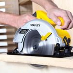 Serra-Circular-Marmore-7-1-4--1700W-Stanley-127Volts