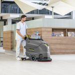Lavadora-Secadora-Piso-Capacidade-2-040-m--hora-Karcher-BD50-50-220Volts