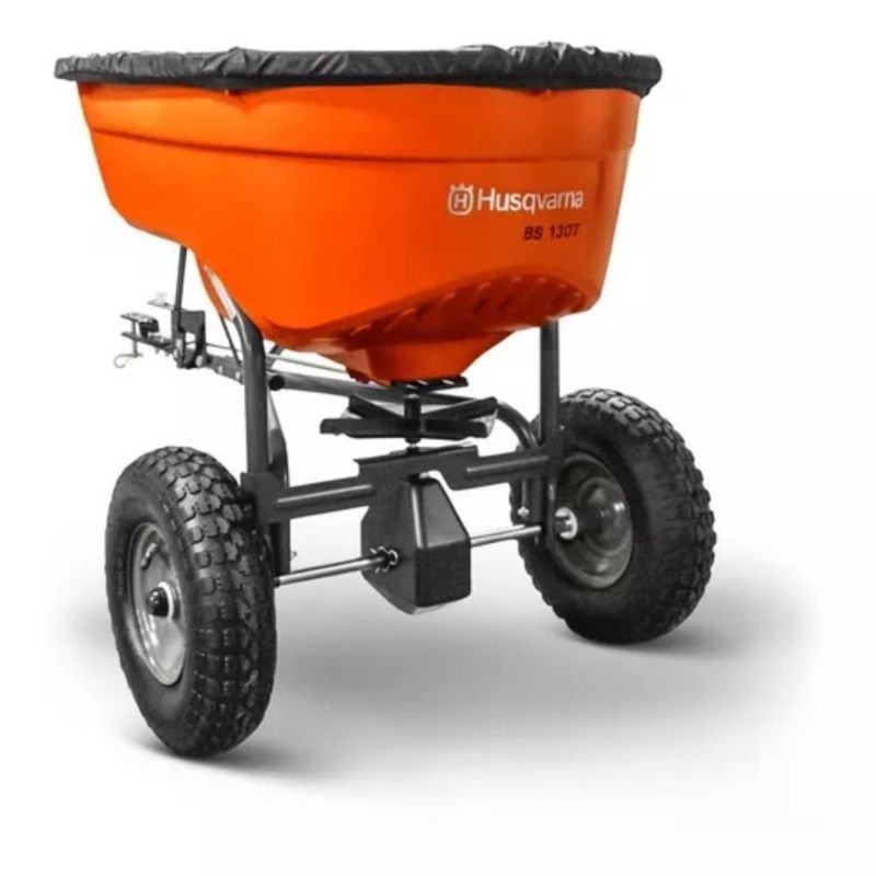 Semeadora-Adubadeira-Rebocavel-BS130T-Husqvarna-Capacidade-59KG