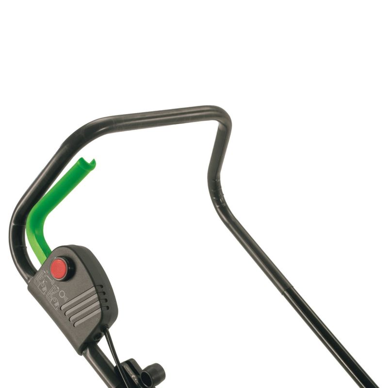Aerador-Para-grama-natural-ou-sintetica-Trapp-Com-motor-a-Gasolina-4HP