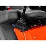 Trator-Cortador-de-Grama-Giro-Zero-Husqvarna-Z248F-Motor-Kawasaki-24HP-Corte-122cm