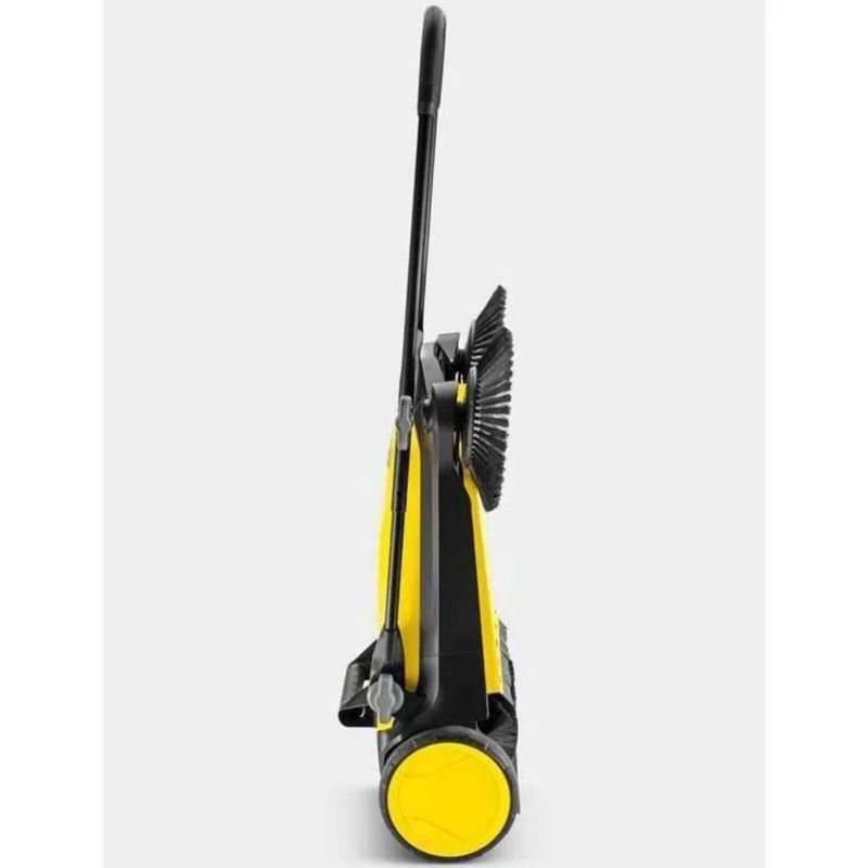 Varredeira-Manual-com-3-escovas-Capacidade-2400-m--h-S4-Twin-Karcher