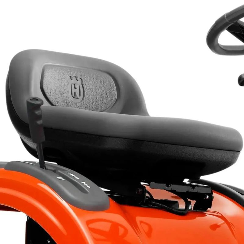 Trator-Cortador-Grama-Husqvarna-TS138-15hp-97cm-com-Bomba-de-Oleo