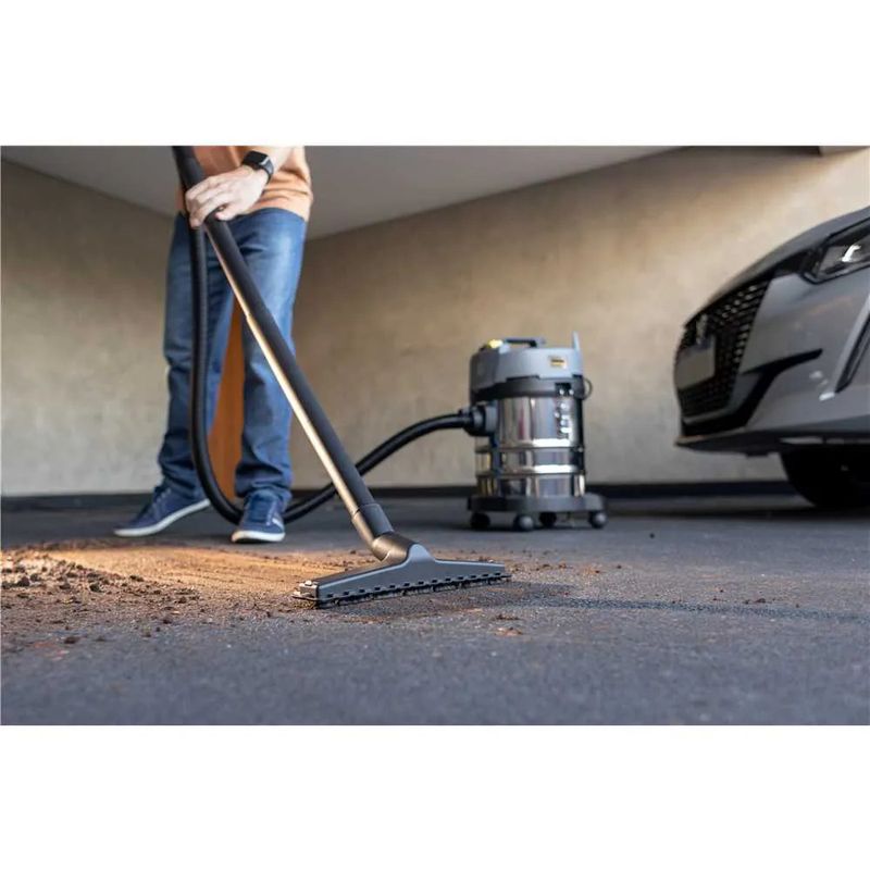 Extratora-Limpadora-Estofados-Karcher-Puzzi-4-20-Classic-220V