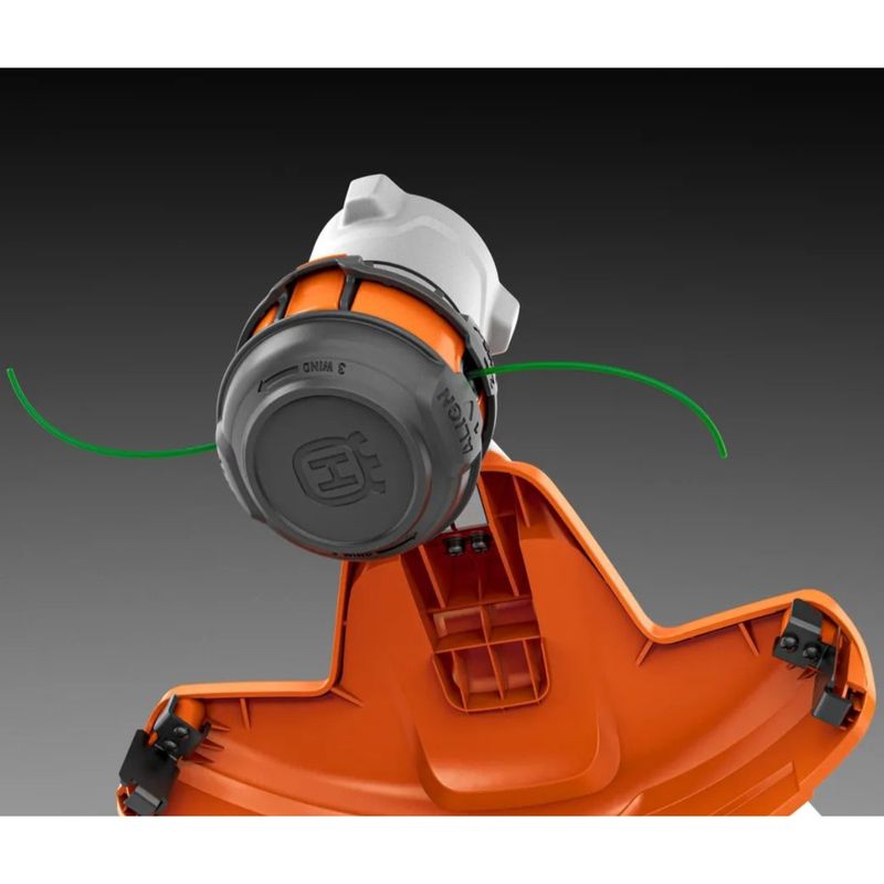 Aparador Grama a Bateria Husqvarna 320IL Sem Bateria e Carregador