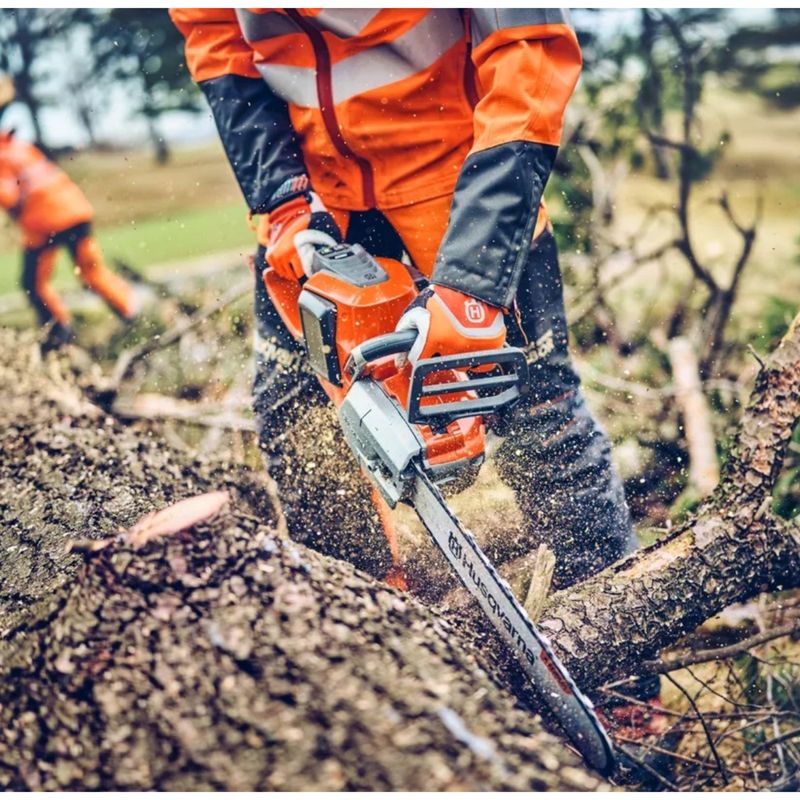 Motosserra a Bateria 36V Husqvarna 542IXP Profissional Sabre 16- Sem Bateria